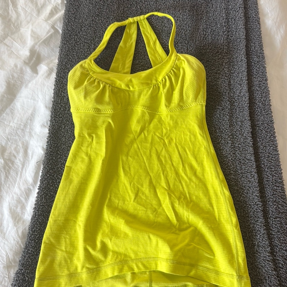 Lululemon top sz 4